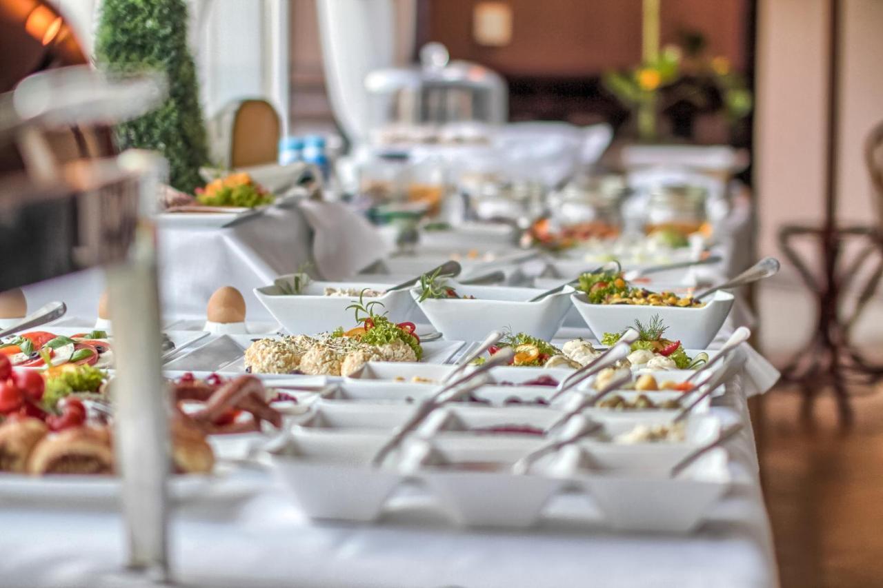 The Amber Business & Spa Hotel Oleśnica Dış mekan fotoğraf