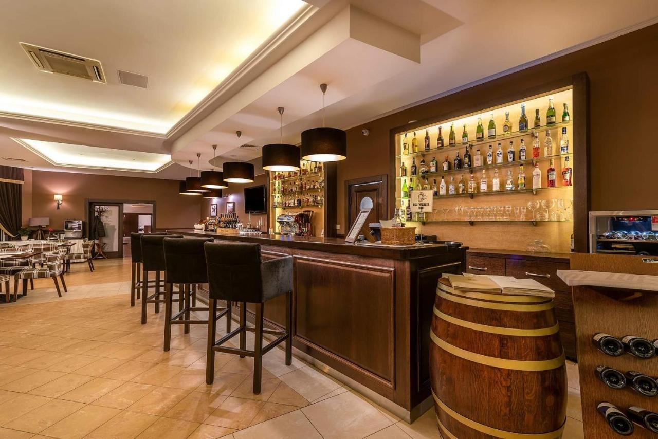 The Amber Business & Spa Hotel Oleśnica Dış mekan fotoğraf