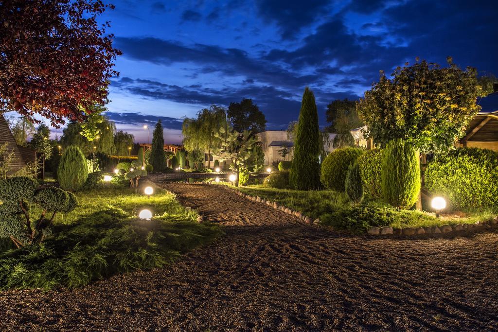 The Amber Business & Spa Hotel Oleśnica Dış mekan fotoğraf