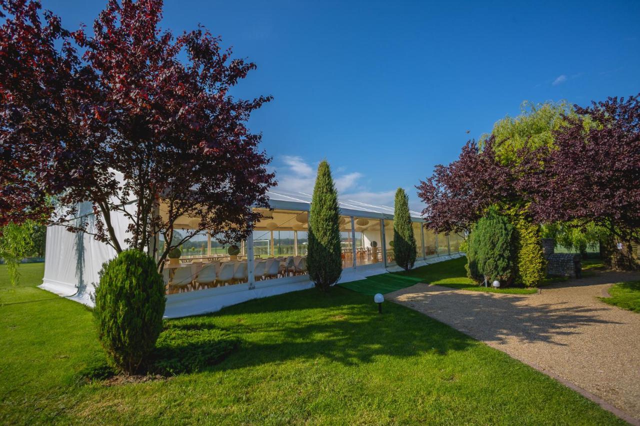 The Amber Business & Spa Hotel Oleśnica Dış mekan fotoğraf